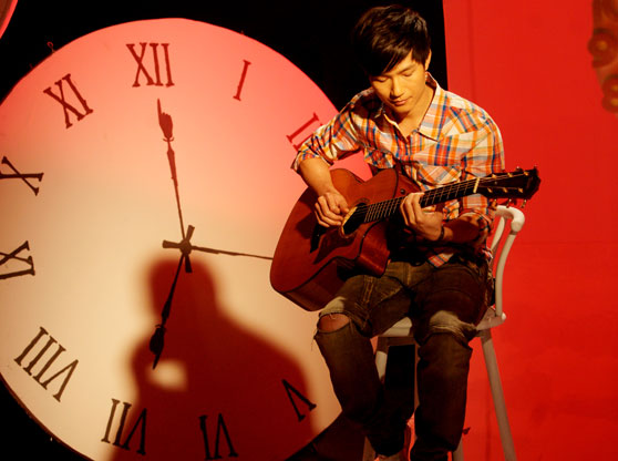 陈楚生 思念一个荒废的名字-音乐频道-正版高清