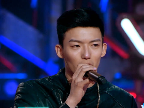 《热血街舞团》鹿晗王嘉尔无奈淘汰草鱼 钢王队队员飙泪泣不成声